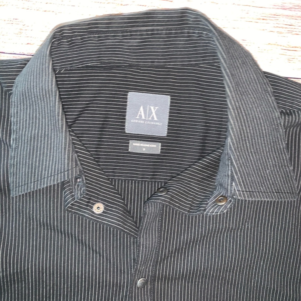 Armani exchange men’s button up size small